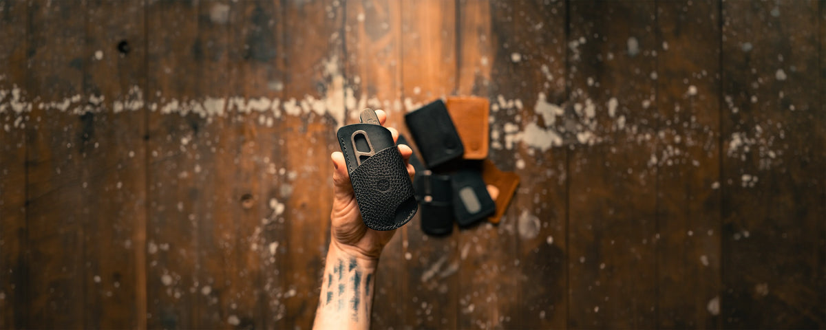 EDC leather goods – wallets, organisers and sheaths by Daily Customs
