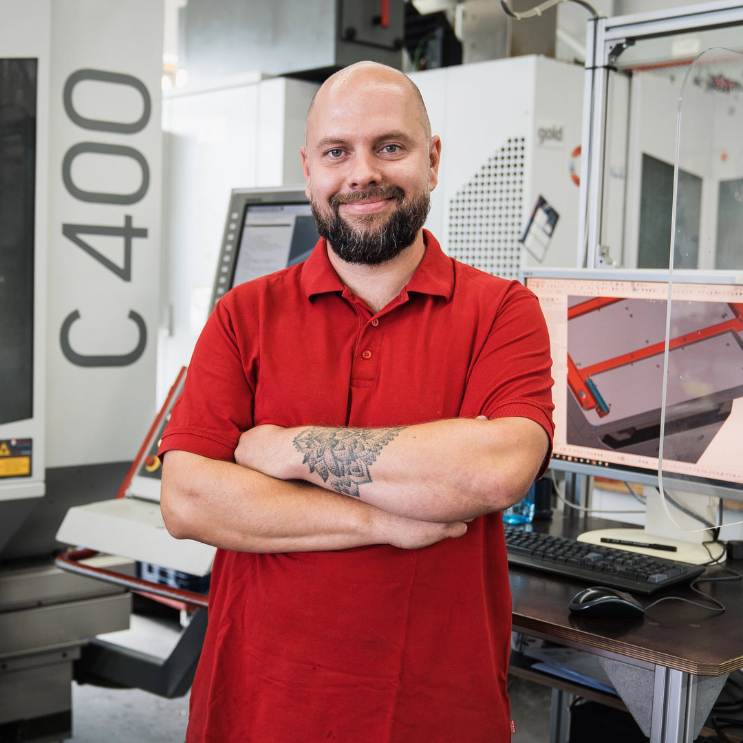 Daily Customs manufacturing technology – mood shot