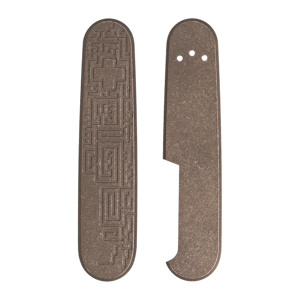 Scales 91 mm Labyrinth in titanium in a rusty finish for Swiss Army Knife, front view – Daily Customs